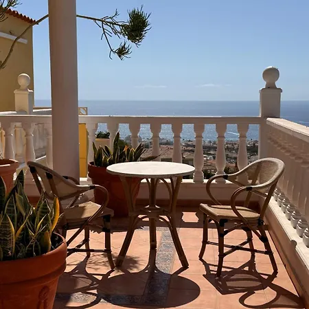 Villa Costa Adeje Willa *