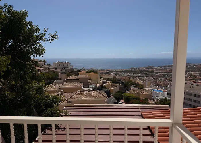 Villa Costa Adeje 阿德耶